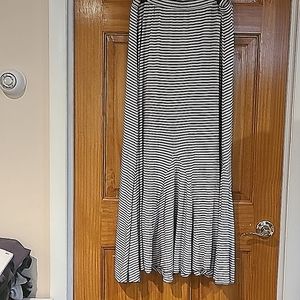 Style & Co long flared bottom 2x skirt